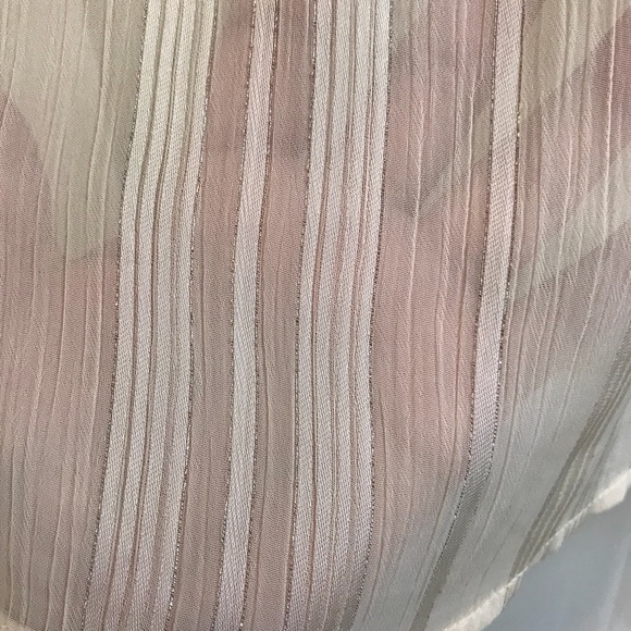 Plus size blouse - Picture 3 of 7